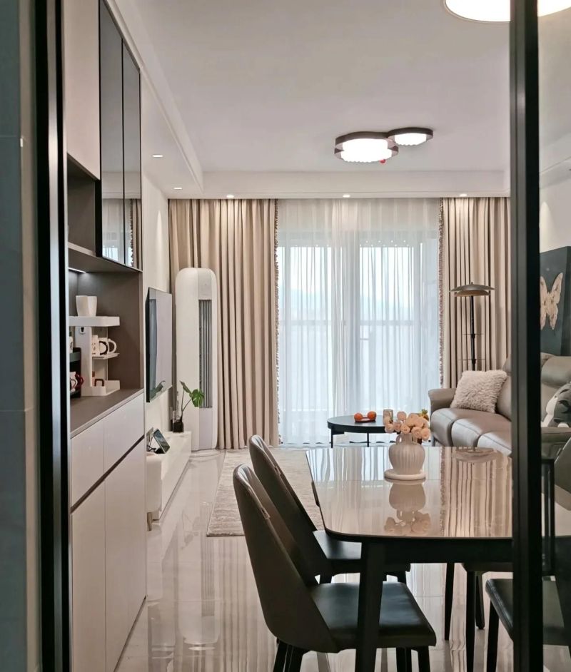 现代简约风家居装修案例：打造温馨又高级的居住空间 - 家居知识