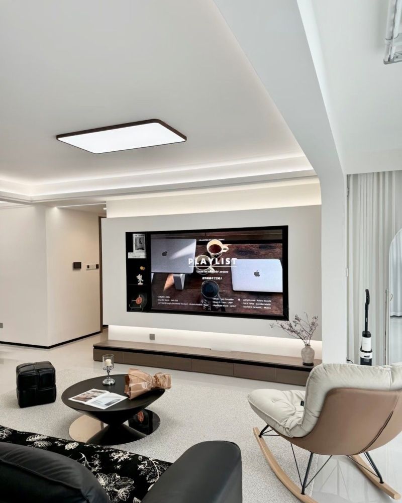 不顾家人反对，坚持装"极简风"，装好后反而显得高级又温馨，晒晒 - 家居知识