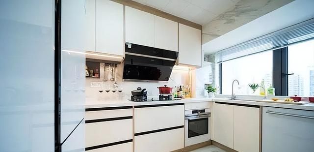 80后男主买下132㎡婚房~设计成禅意的日式简约风，温馨又舒适 - 家居知识