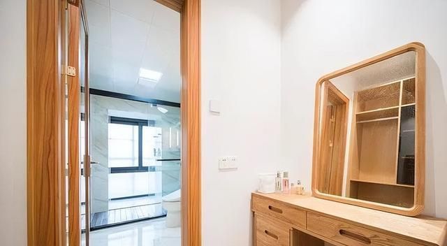 80后男主买下132㎡婚房~设计成禅意的日式简约风，温馨又舒适 - 家居知识