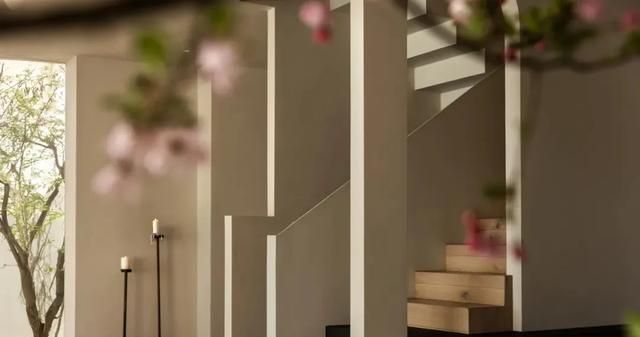 私宅设计：轻侘寂风，不费力的高级感和慵懒生活 - 家居知识