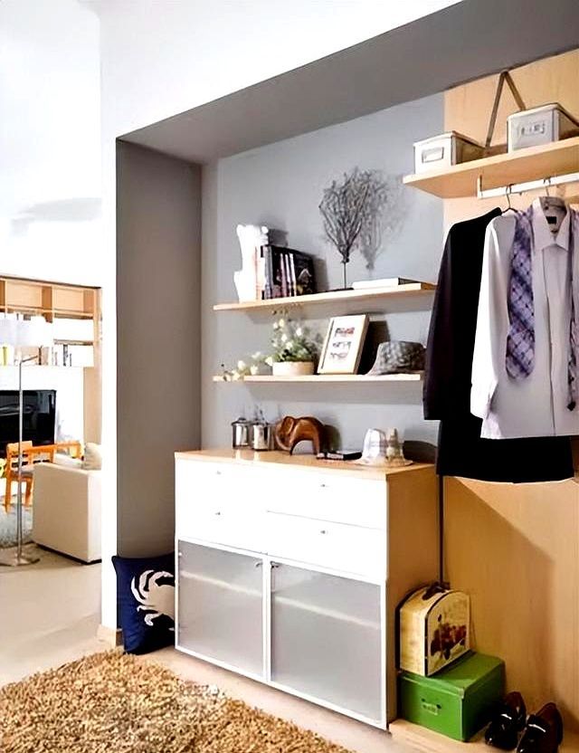 玄关变身时尚衣帽间,这些人性化设计让家更高级! 玄关改时尚衣帽间,这些人性化设计方案,你家也可以有! - 家居知识