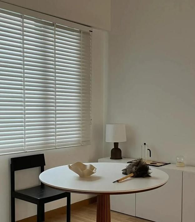 广东夫妇的极简风新家火了！不吊顶不石膏，网友：这才是家的模样 - 家居知识