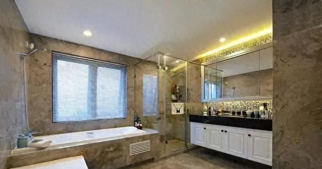 漂亮大气的美式风装修，比邻居“多花”20万！效果就是不一样！ - 家居知识