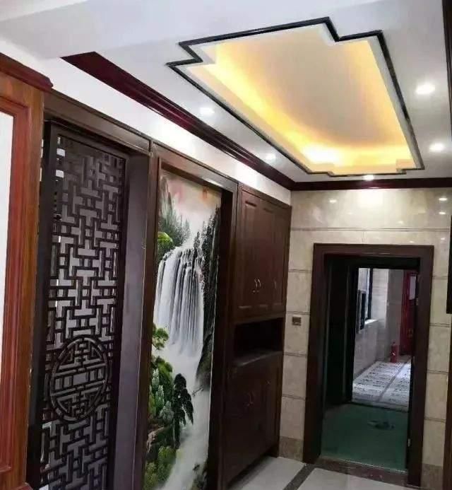 新中式风装修完工!山水画入户+实木线条,高级感拉满 新房装修完工,新中式风格,入户装上山水画,实木线条修饰,晒晒 - 家居知识