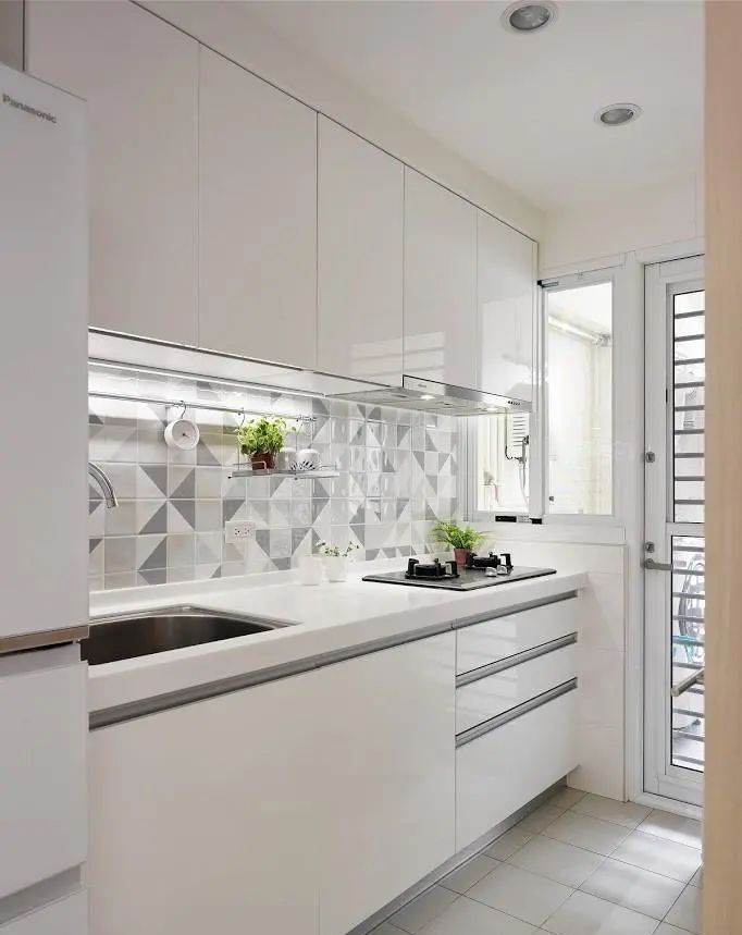 108㎡简约风之家：不奢华却温馨，装出岁月静好的模样 - 家居知识