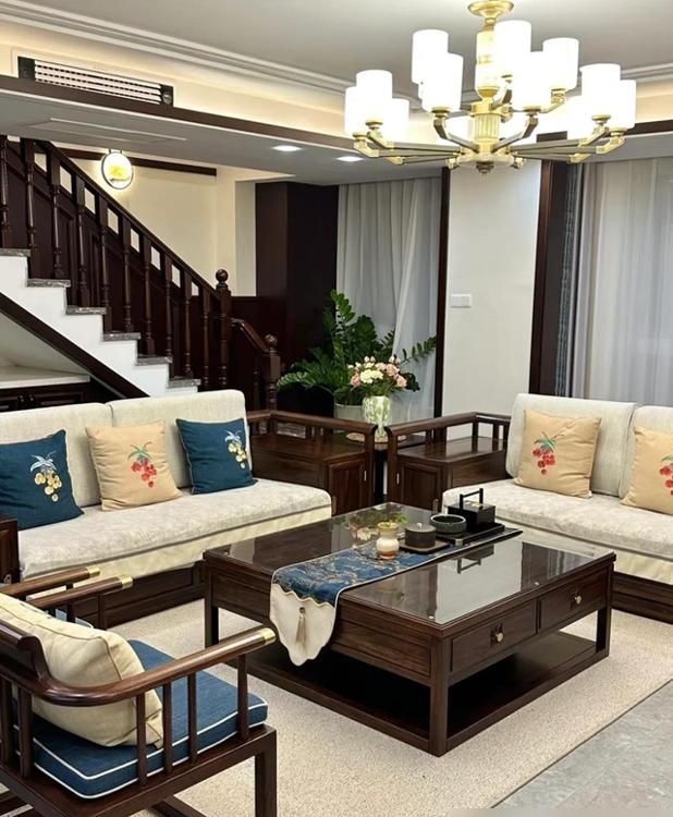 河北一女子顶层224㎡的复式，坚持“新中式”装修风格，窗明几净 - 家居知识