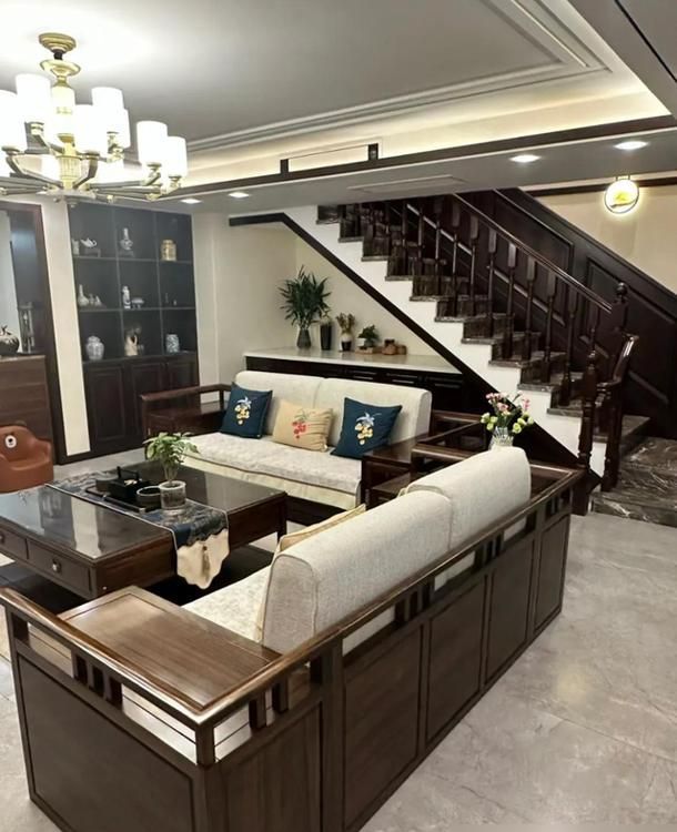 河北一女子顶层224㎡的复式，坚持“新中式”装修风格，窗明几净 - 家居知识