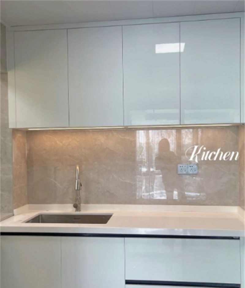 装修必看!定制橱柜避坑指南,这8个设计让厨房好用翻倍 新房入住后才明白,定制橱柜时坚持“8不做”,用起来有多爽 - 家居知识