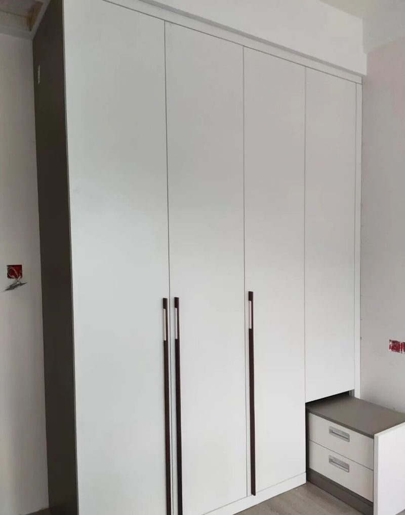 定制衣柜颜值差距大揭秘,4种全落地实况对比解析 都是定制衣柜,为啥美丑差别这么大?4种全落地实况分析 - 家居知识