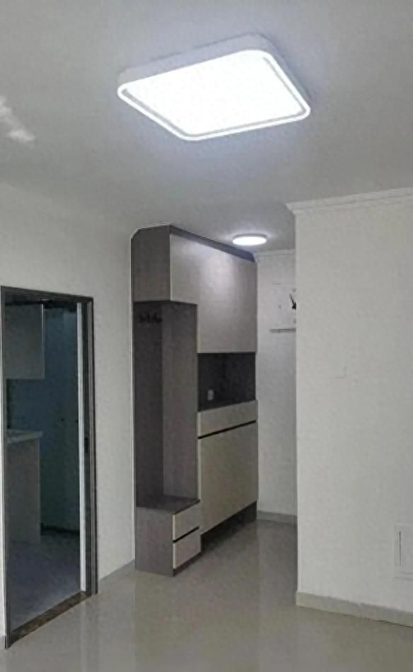 北京新房极简风装修，无吊顶设计，精致又高级