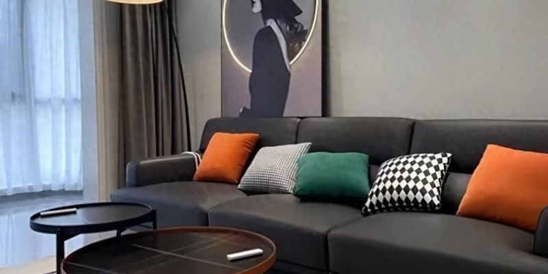 成都女子极简风家居走红，简约设计诠释温馨生活