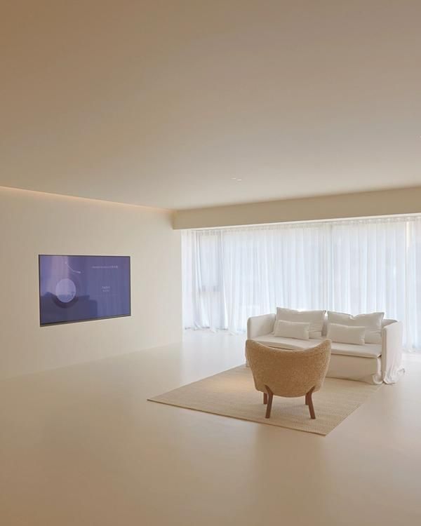 辽宁女主的155㎡极简风新家走红，“家徒四壁”看着太舒服了！ - 家居知识