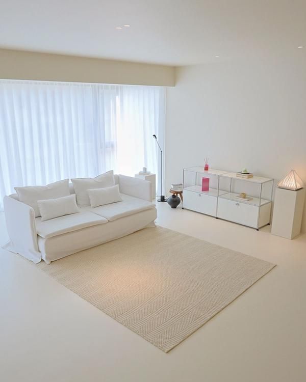 辽宁女主的155㎡极简风新家走红，“家徒四壁”看着太舒服了！ - 家居知识