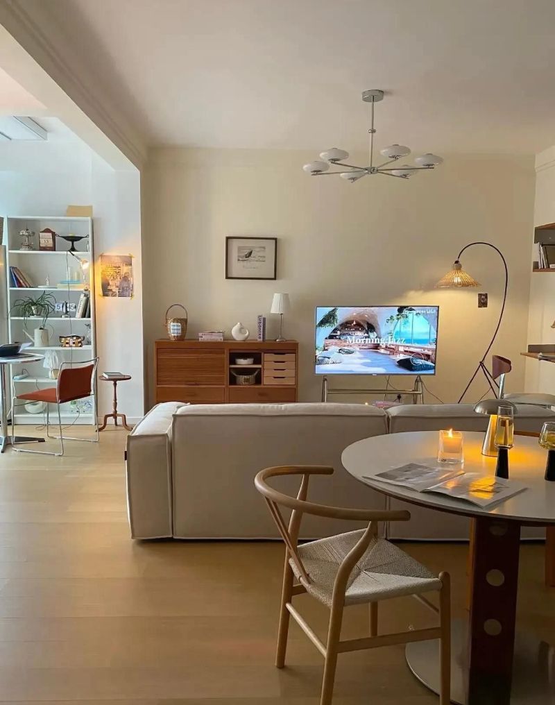 原木奶油风餐客厅,温馨治愈的家居美学 分享/原木奶油风的餐客厅 - 家居知识