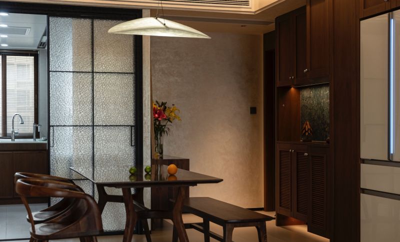 胡桃木与复古绿的绝美邂逅,打造一见钟情的中古风小家 一见钟情的中古风小家|胡桃木+复古绿的高级感碰撞 - 家居知识