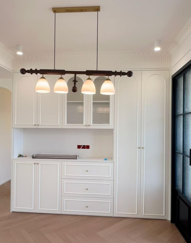 法式风住宅装修细节全解析,6大空间演绎优雅格调 法式风住宅装修细节曝光:6大空间尽显优雅格调 - 家居知识