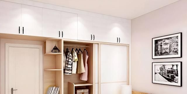 定制衣柜VS木工做衣柜,老师傅经验分享帮你做决定 定制衣柜和木工做衣柜哪个好?看看老师傅怎么说,再做决定也不迟 - 家居知识