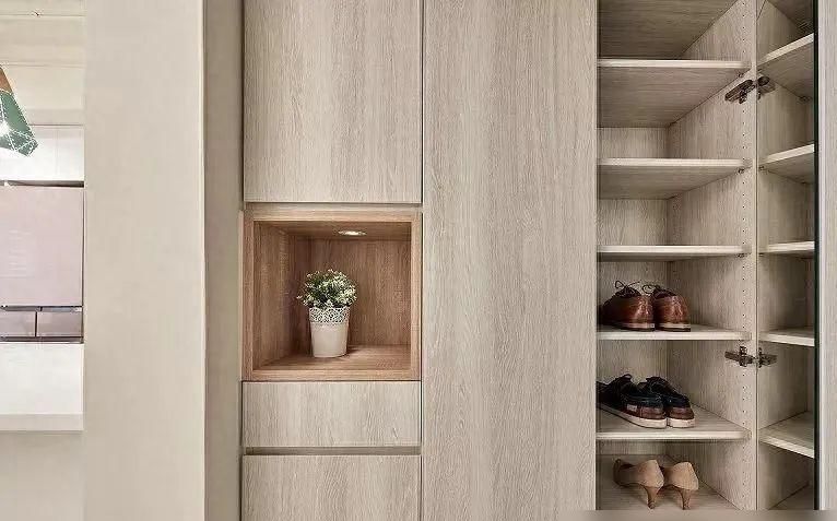 玄关鞋柜设计,美貌实用双惊艳,朋友进门直呼太赞! 玄关鞋柜这样设计,美貌与实用双全,朋友一进门就直呼“惊艳”! - 家居知识