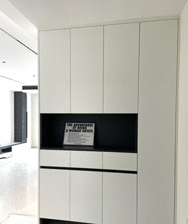 河南姑娘87㎡极简风装修，视觉扩容至130㎡效果惊艳！