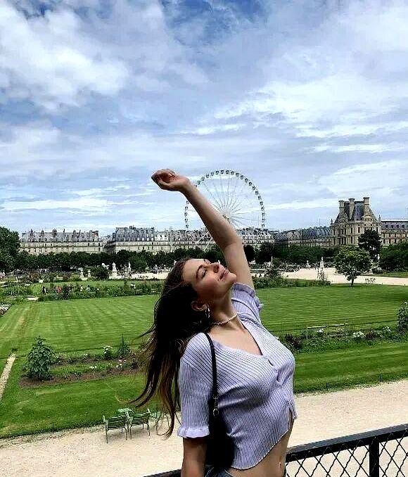 换季混搭风火了 ，时髦好看，温度风度两不误 - 家居知识