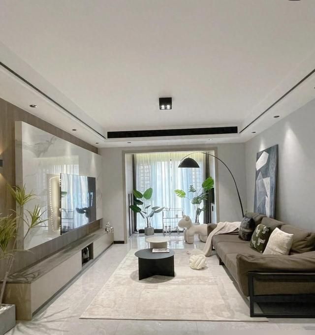 江西一教师的家火了，仅“楼道一整排鞋柜”就无数人效仿，真高级 - 家居知识