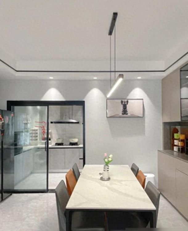 江西教师家走红网络，楼道鞋柜设计引万人效仿，网友直呼，太高级！