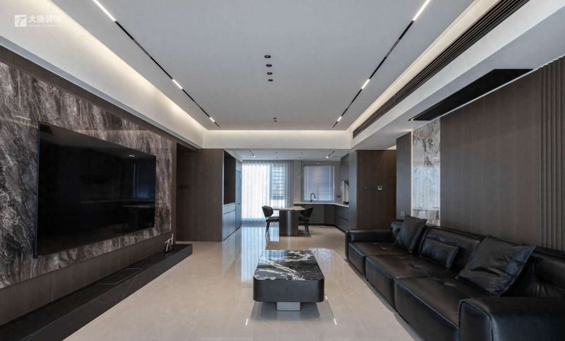 143㎡现代风格装修实景，深色调打造深邃高级感