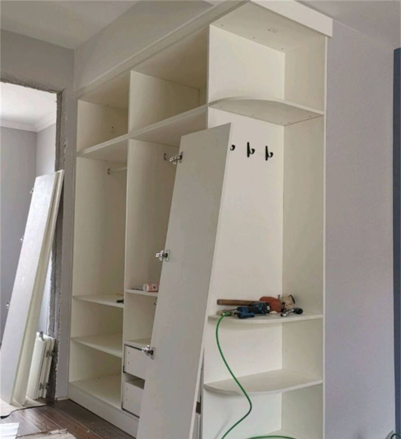 定制衣柜避坑指南,入住后才知道的7个不做原则 新房入住后才明白,定制衣柜坚持“7不做”,用起来有多爽 - 家居知识