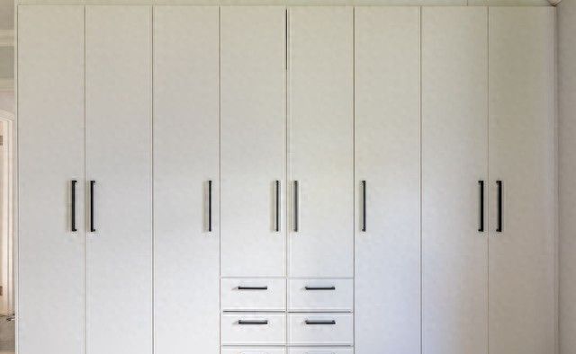 老唐说装修之十二:衣柜没做好，10平米衣帽间都不够用 - 家居知识