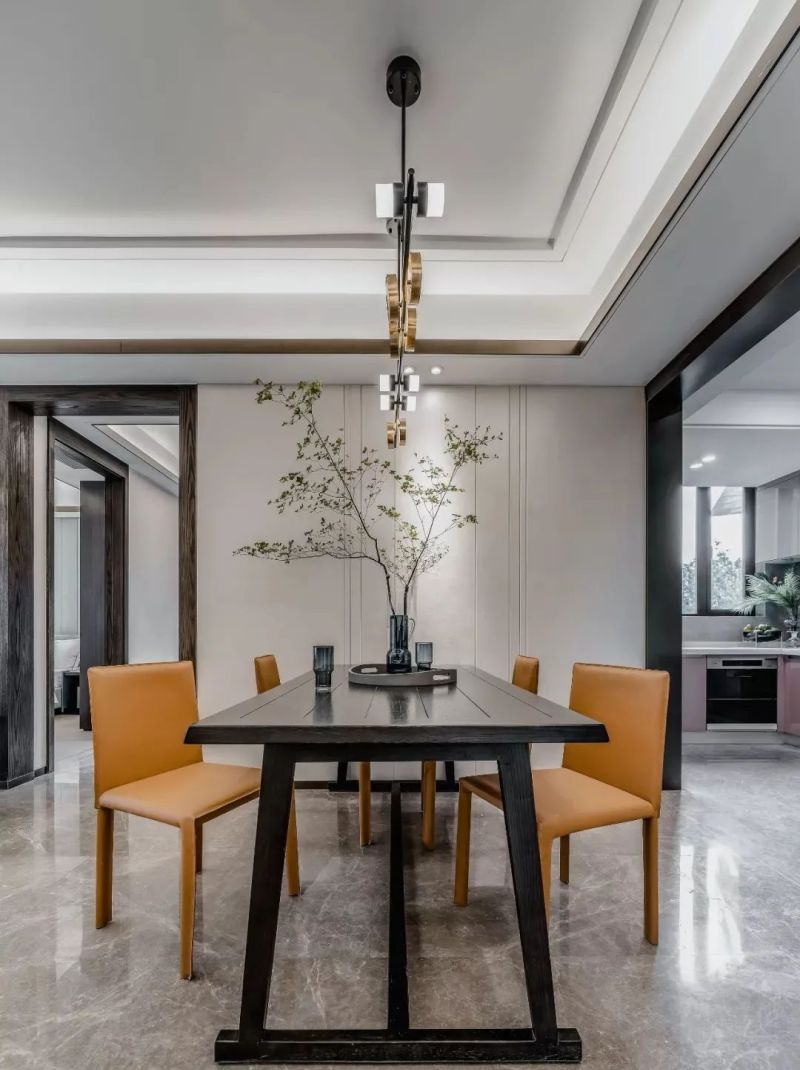 140㎡现代轻奢宅,简约空间撞色活力家具,打造摩登舒适家 140㎡现代轻奢,简约空间、活力家具、鲜艳配色,满屋舒适情趣 - 家居知识