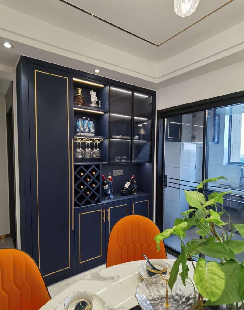 40万打造轻奢美宅,飘窗改柜子设计最亮眼 她家装修轻奢风格,全屋花了40万,很漂亮,最满意飘窗改柜子 - 家居知识