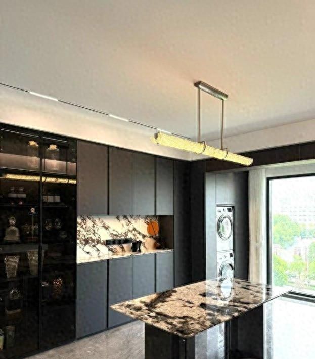 南京美女230㎡意式大平层曝光，奢华装修让人流连忘返