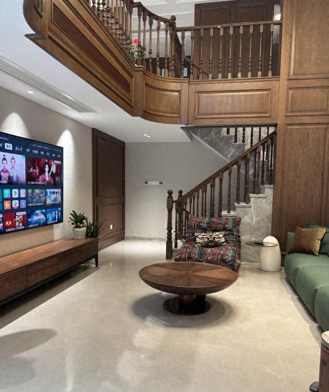 别墅设计｜美式复古风别墅，木质控的温暖治愈家🏡 - 家居知识