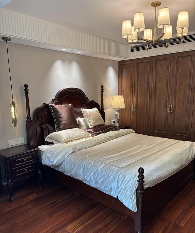 别墅设计｜美式复古风别墅，木质控的温暖治愈家🏡 - 家居知识