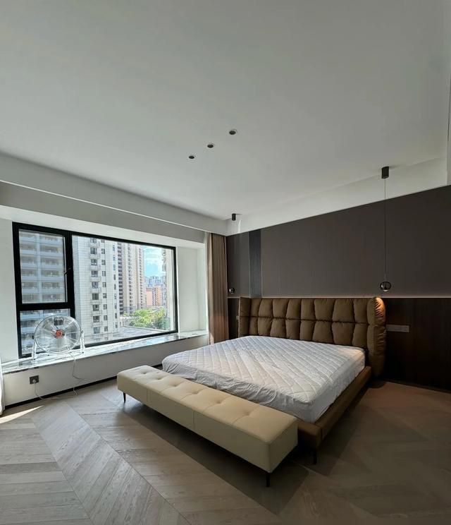 南京美女晒出230平米意式大平层,一进去不想出来,装修太漂亮 - 家居知识