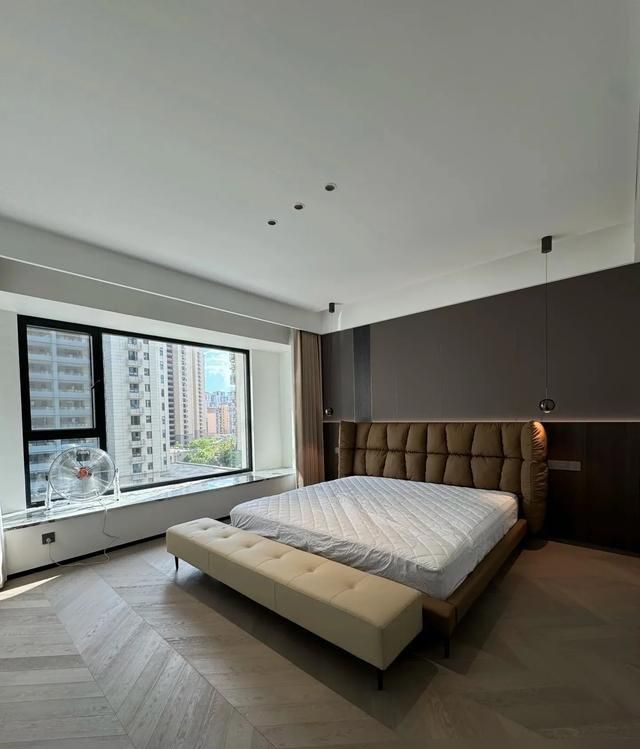 南京美女晒出230平米意式大平层,一进去不想出来,装修太漂亮 - 家居知识