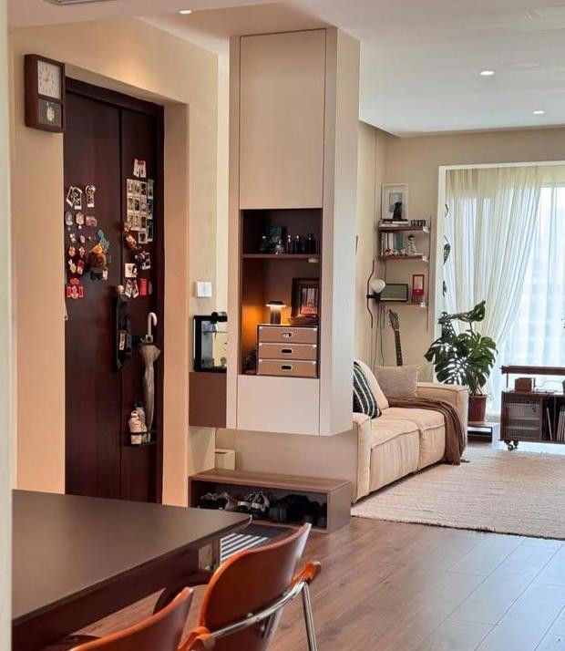 进门无玄关？这6种设计方法完美解决你的入户尴尬！ - 家居知识