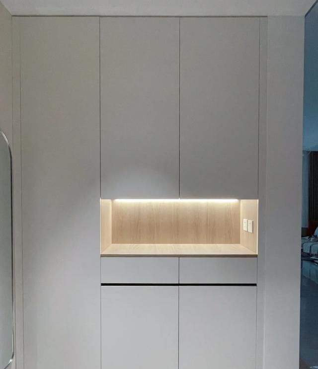 玄关柜设计全攻略,设计师未透露的实用技巧 玄关柜该怎么设计好?设计师没告诉你的,这里全有 - 家居知识