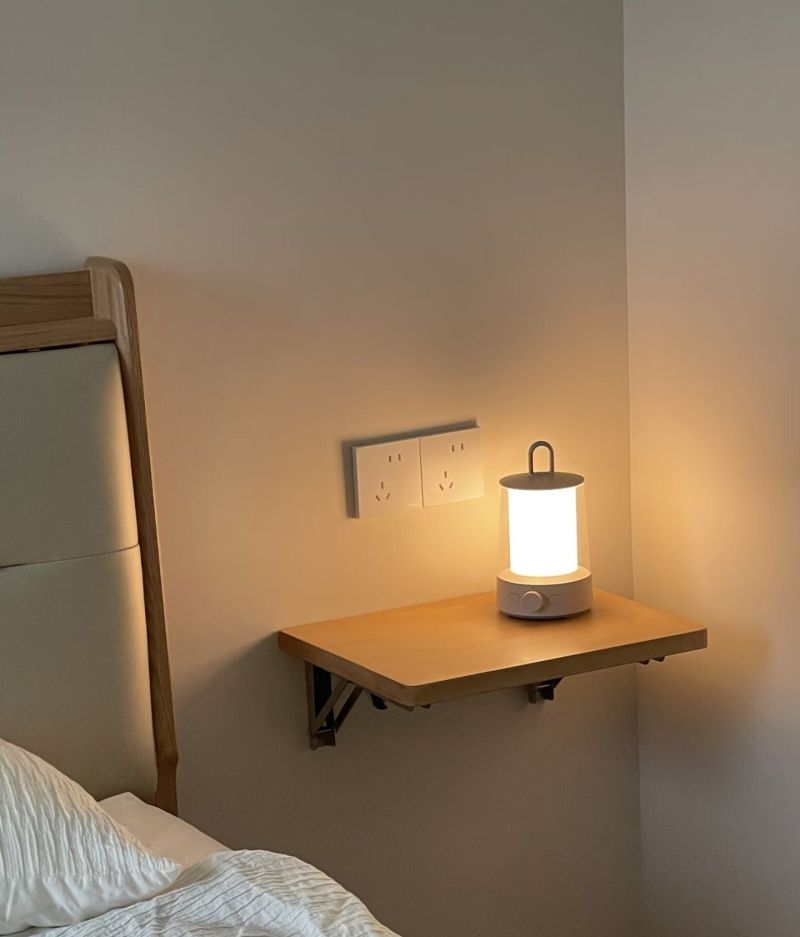 卧室不摆床头柜也行！8种“替代方案”有颜且实用，哪种适合你？ - 家居知识