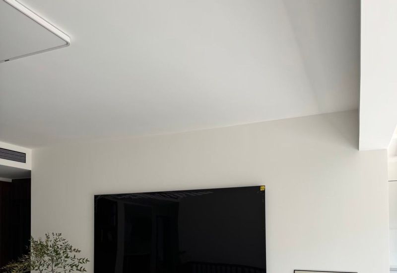 越来越多人装修客厅不吊顶，现在流行3种做法，体验后：很明智 - 家居知识