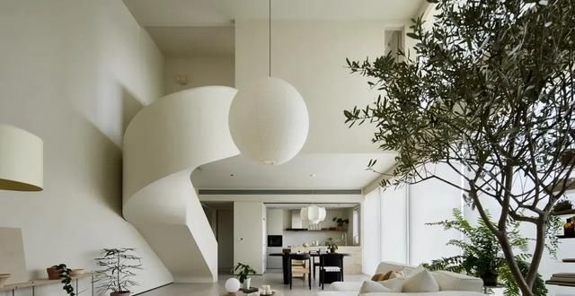 奶油轻侘寂，将生活过成一场私人艺术展 - 家居知识