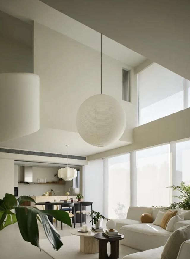 奶油轻侘寂，将生活过成一场私人艺术展 - 家居知识