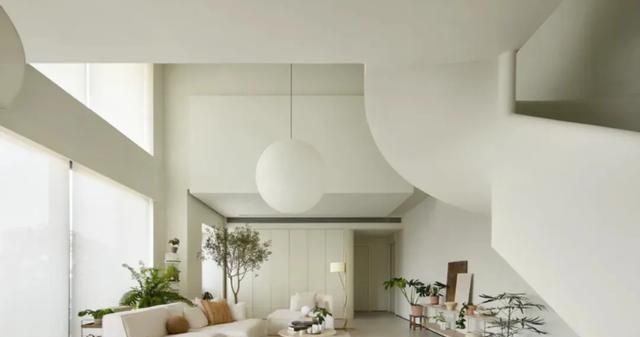 奶油轻侘寂，将生活过成一场私人艺术展 - 家居知识