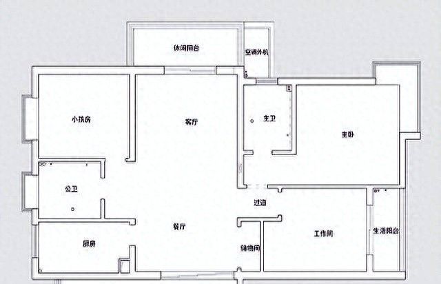 深圳夫妻巧改电视墙为书柜，满屋书香引热议