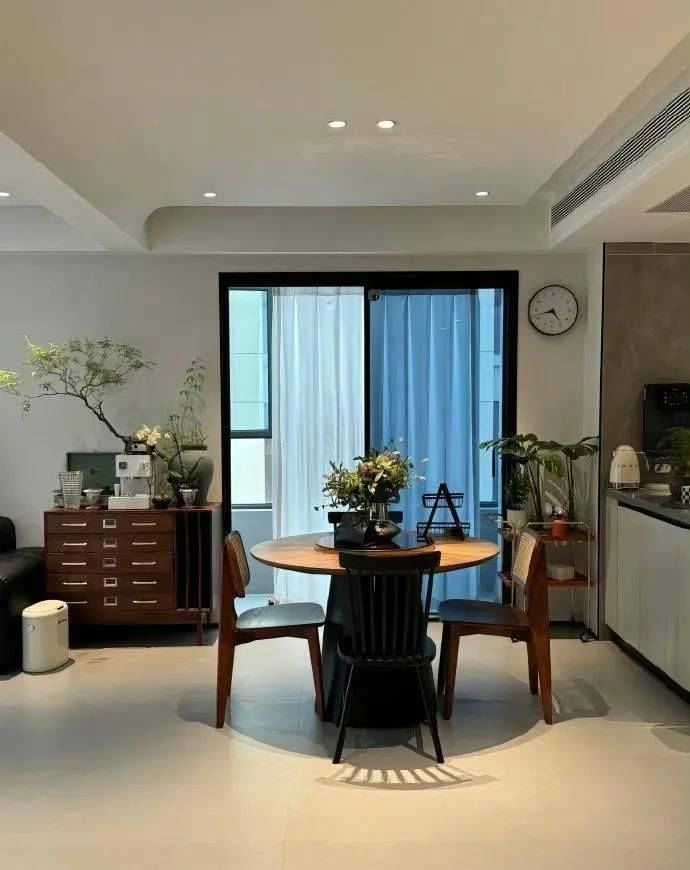 家装设计灵感,清爽简约中古风,打造舒适生活空间 家装设计灵感:清爽简约中古风 - 家居知识