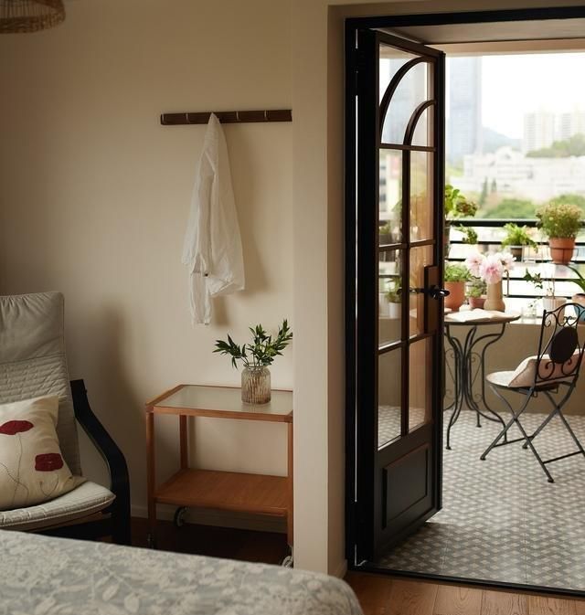 这是我见过最佛系的装修：115㎡全屋原木风再过10年也不过时 - 家居知识