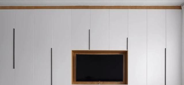 电视柜这样设计，瞬间变得倍儿有档次，背景墙都可以不用装了！ - 家居知识