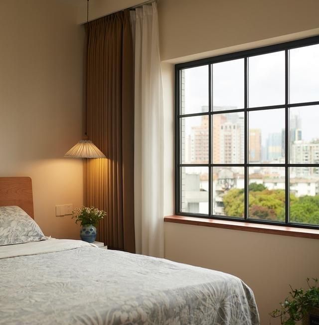 115㎡全屋原木风,十年不过时的佛系装修典范 这是我见过最佛系的装修:115㎡全屋原木风再过10年也不过时 - 家居知识