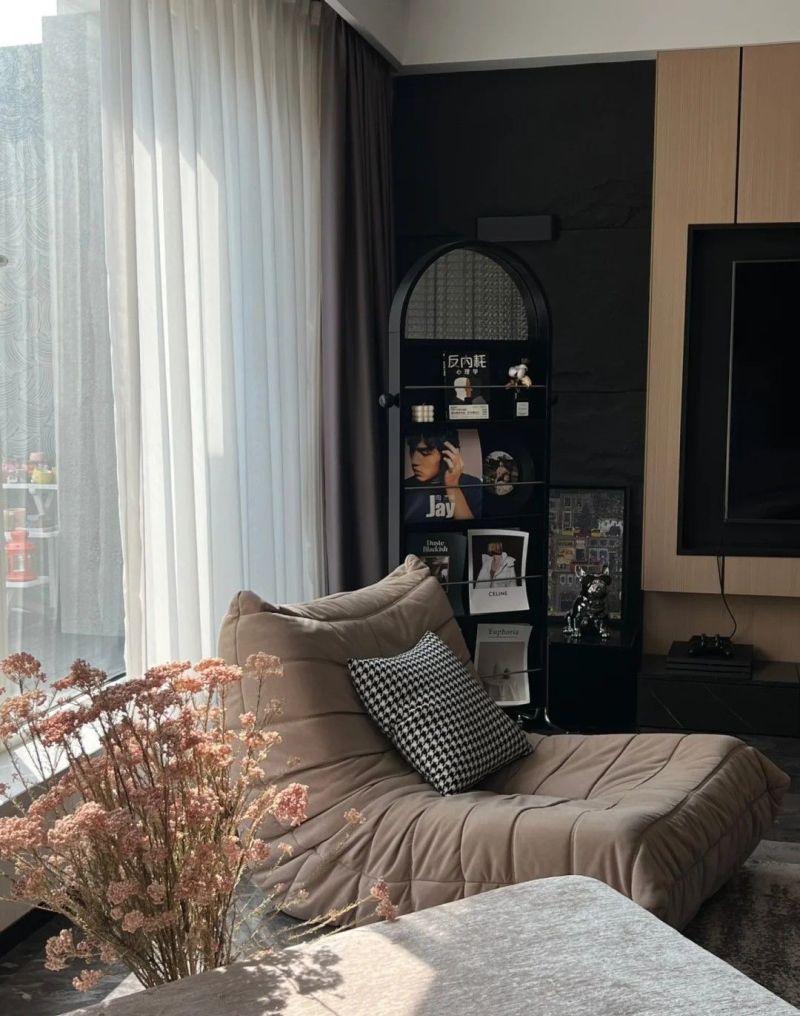 125㎡意式轻奢宅，装出杂志同款，美到不敢认，太高级了！ - 家居知识